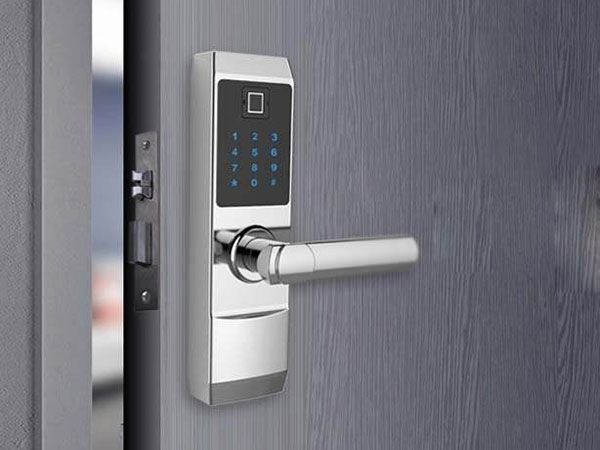 泰兴24小时上门开锁公司